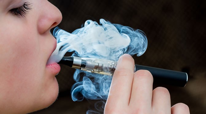The Damage E-Cigarettes Do To The Lungs