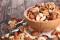 The Type And Amount of Nuts Which Help You Live Longer